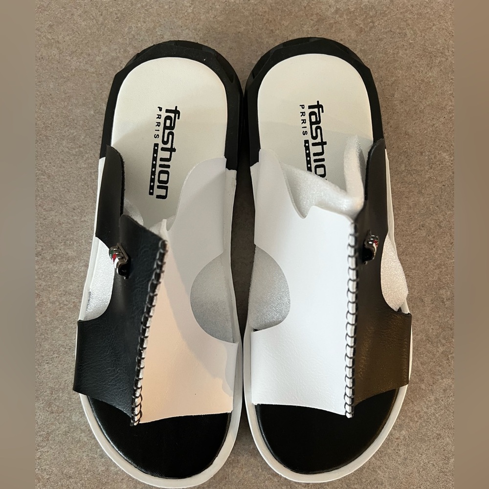 Black and White Fashion Paris Sandals